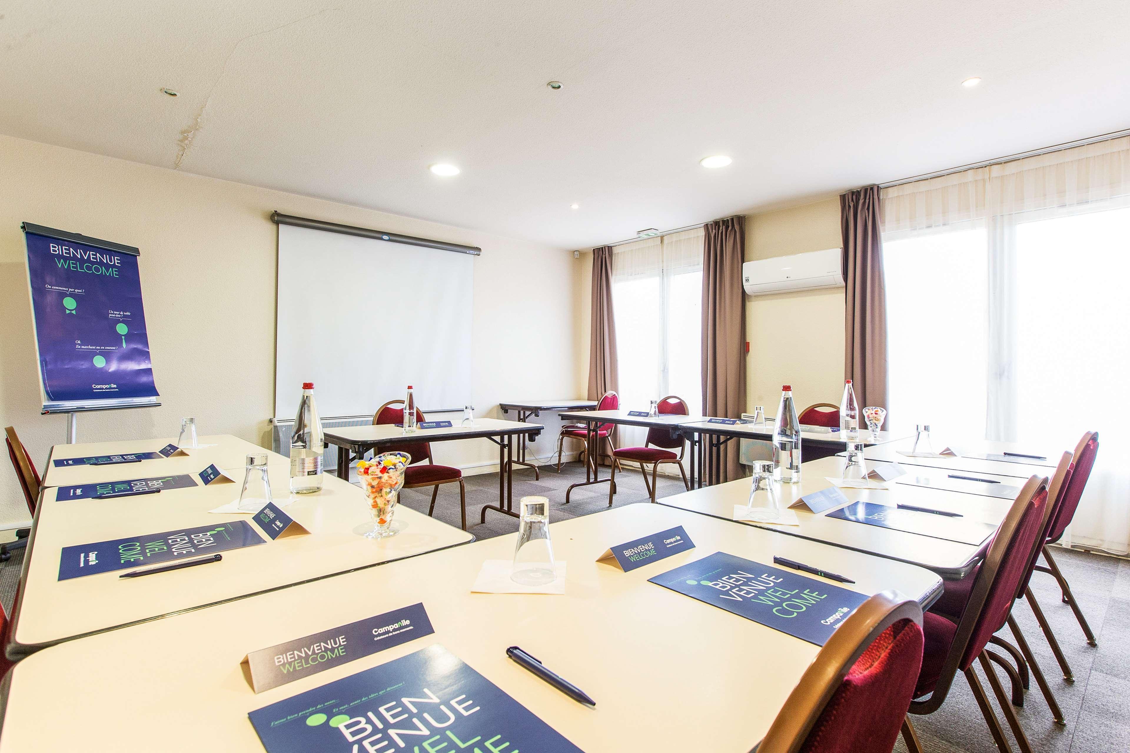 Campanile Hotel Beauvais Dış mekan fotoğraf