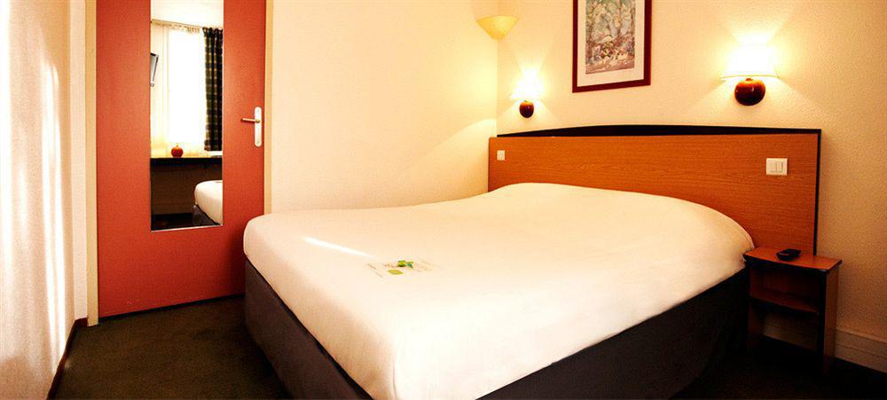 Campanile Hotel Beauvais Dış mekan fotoğraf